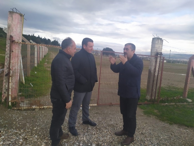 Torbalı’da 4 Yıl Aradan Sonra Develer Sahaya İniyor