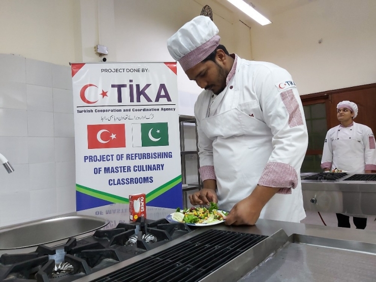 Tika’dan Pakistan’ın En Eski Aşçılık Okuluna Destek