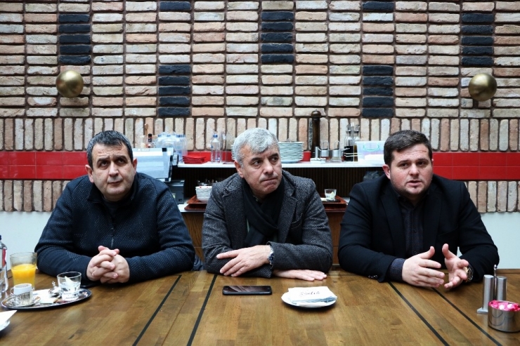 Sakaryaspor, Azad Filiz’i Renklerine Bağladı