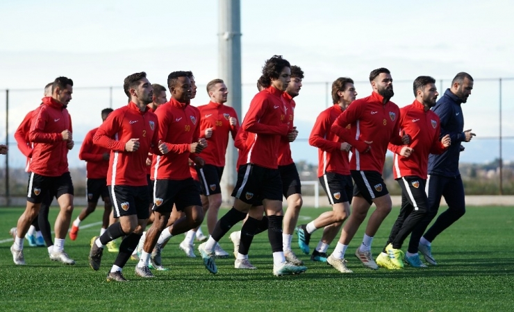 Kayserispor’da Hazırlıklar Devam Ediyor