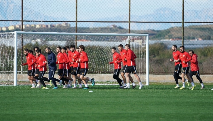 Kayserispor’da Hazırlıklar Devam Ediyor