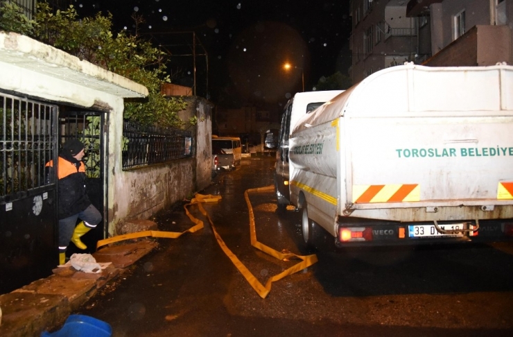 Başkan Yılmaz’dan Acil Müdahale Ekibine Gece Denetimi