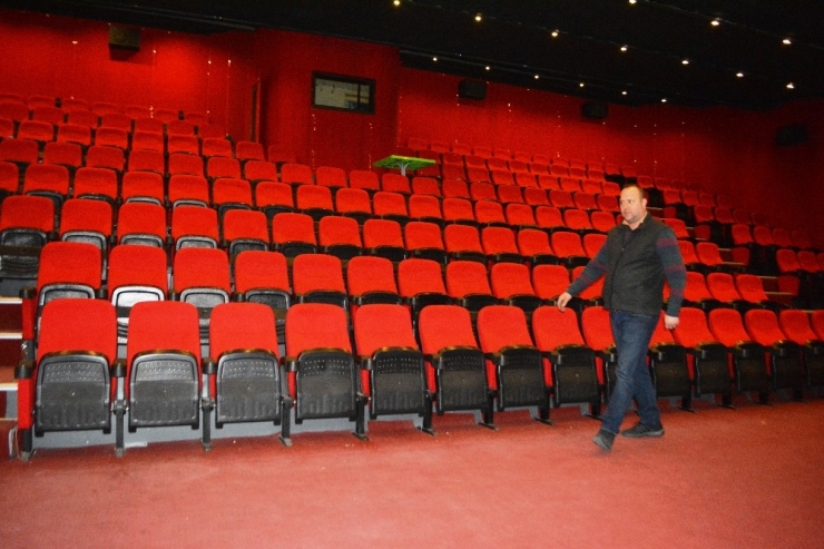 30’lu Yaş Ve Üzeri Vatandaşların Hatıralarına Ayvalık Belediyesi Sahip Çıktı