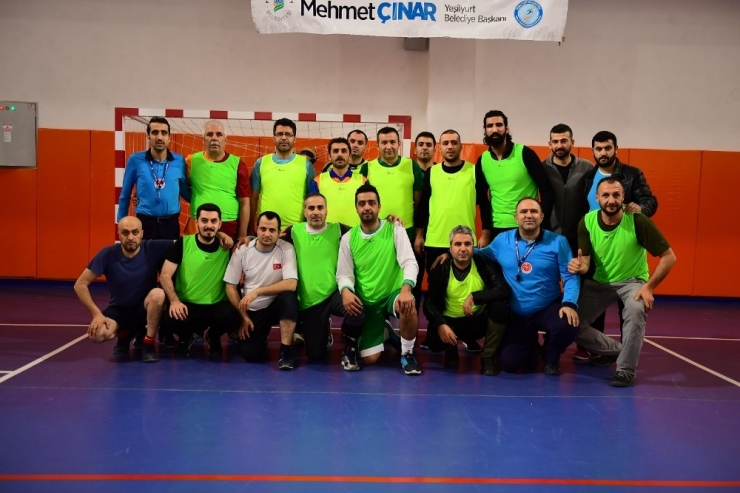 Yeşilyurt Belediyesi, ‘Birimler Arası Voleybol Turnuvası’ Düzenledi