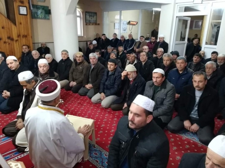 Umre Ziyaretinde Hayatını Kaybetti