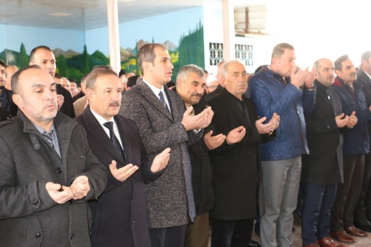 Şehit Annesi Son Yolculuğuna Uğurlandı