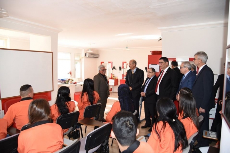 Çiçekleri Soldurmayalım Projesi Mesleki Eğitim Kursları Açıldı