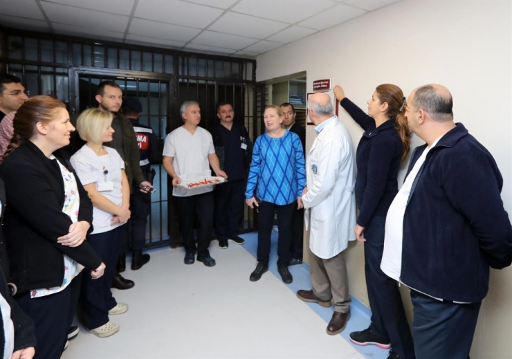 Trakya Üniversitesi Hastanesi Hemşirelerinde Örnek Davranış