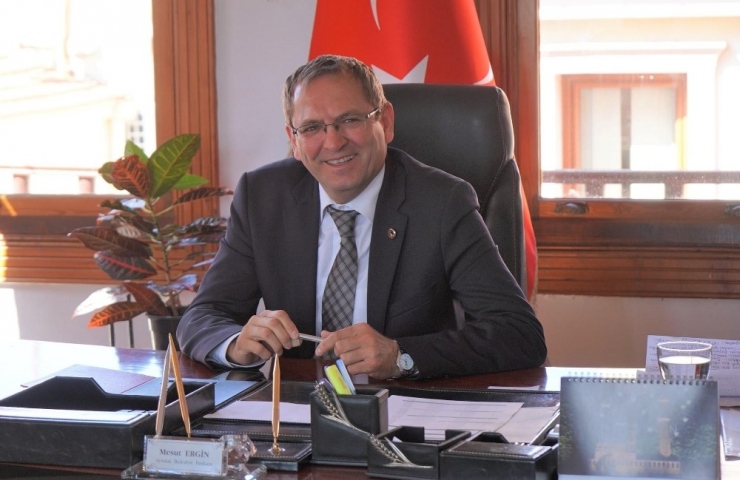 Çökmek Üzere Olan İstinat Duvarına Belediye Freni