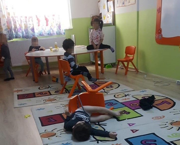 Özel Okulda Sandalyeye İple Bağlanan Çocukların Babası Konuştu