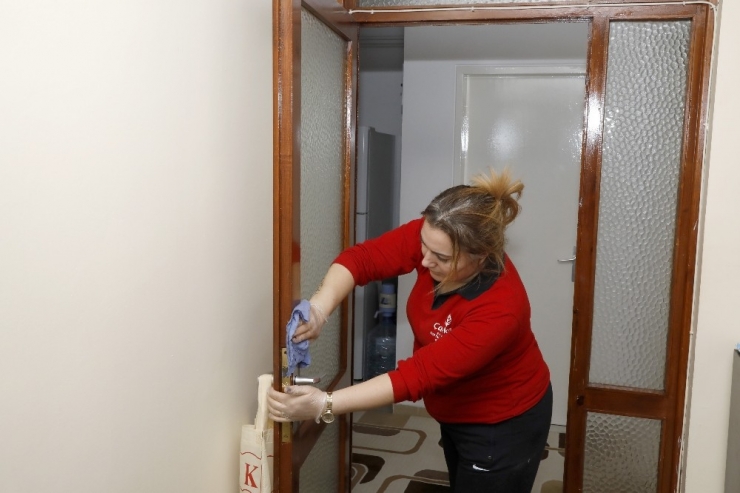 Çankaya’dan 724 Haneye Evde Temizlik Hizmeti