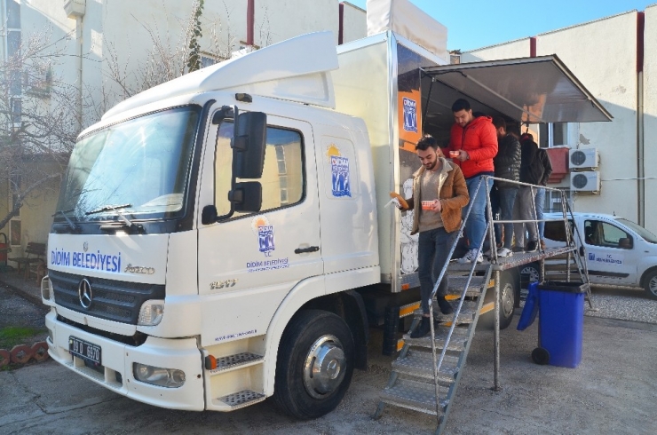 Didim Belediyesi Öğrencilere Çorba İkramına Devam Ediyor