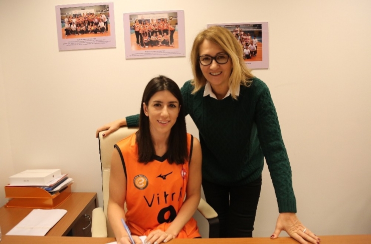 Merve Dalbeler Yeniden Eczacıbaşı Vitra’da