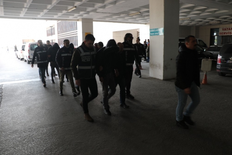 Edirne Polisi İnsan Ticareti Yapan ‘Vıp’ Şebekesini Çökertti