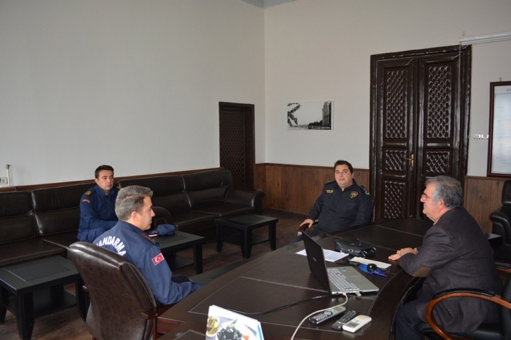 Erdek’te Asayiş Toplantısı Yapıldı