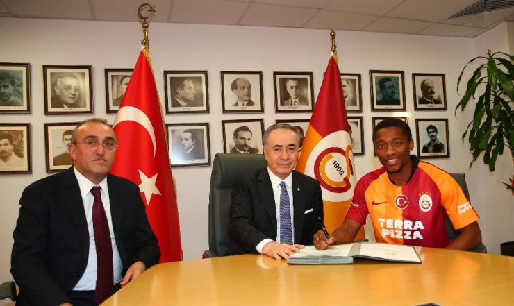 Jesse Sekidika: "Çok Büyük Bir Kulübe Geldim"