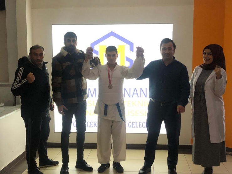 Okullar Arası Karate Müsabakaları Sonuçlandı