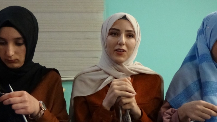 Kyk Yurtlarında Barınan Öğrencilerden Yürekleri Isıtan Çalışma