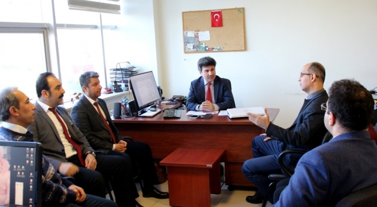 Rektör Karacoşkun’dan Gazeteciler Günü Kutlaması