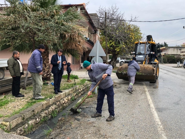 Eryılmaz: "Vatandaşlarımızın Mağduriyet Yaşamaması İçin Gece Gündüz Çalışacağız"
