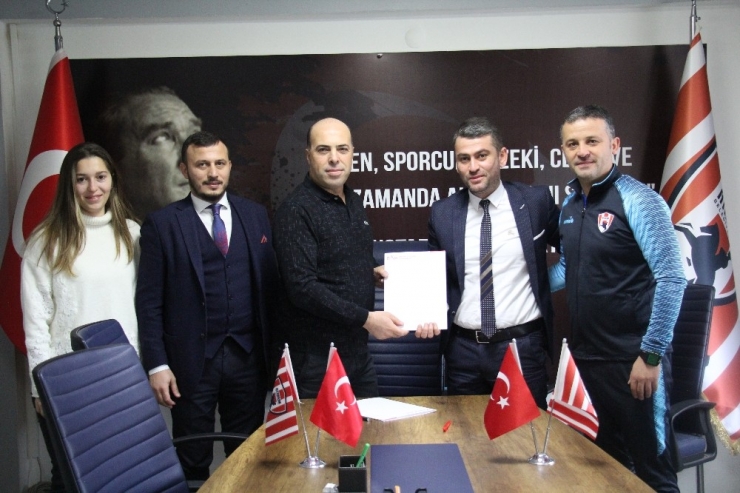 Hastaneden Spora Ve Sporcuya Destek