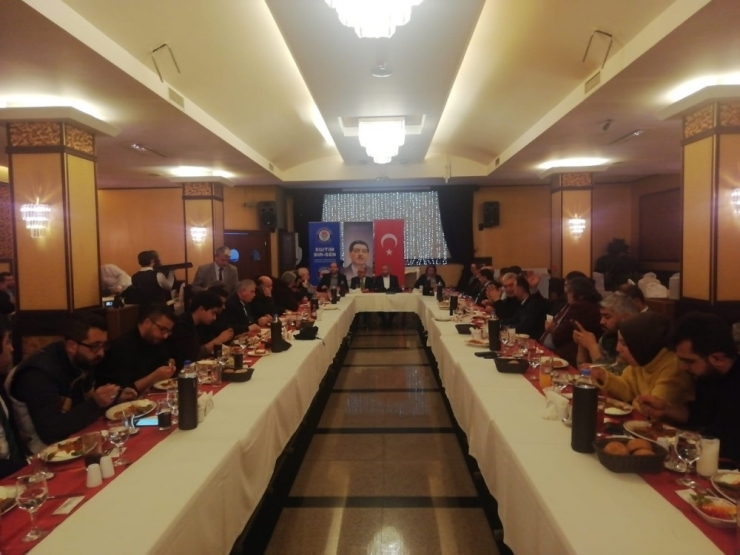 Aydın Kalkan: “Öğrenciye Öte Git Diyemiyoruz, Öğretmenlerimize İade İ İtibar İstiyoruz”