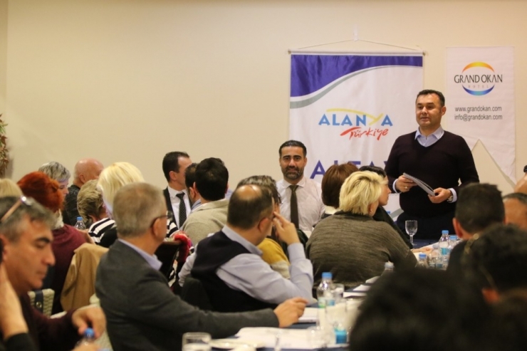 Başkan Yücel: "Şehrimizde 82 Milletten İnsan Yaşıyor"