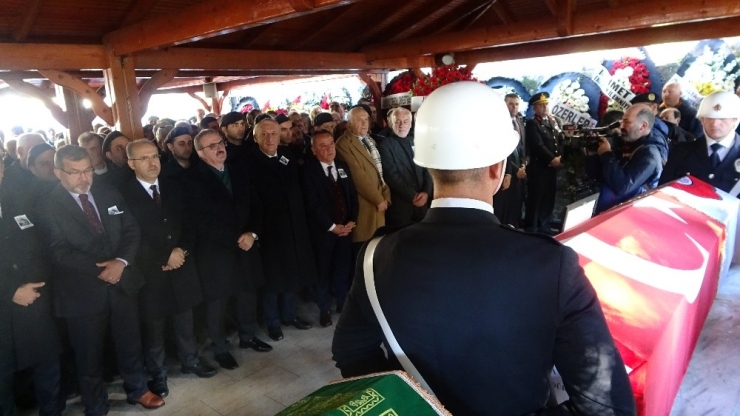 Antalya Eski İl Emniyet Müdürü Canca Son Yolculuğuna Uğurlandı