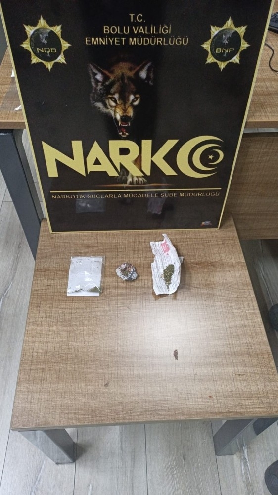 Uyuşturucu Satıcısı 4 Kişi Adliyeye Sevk Edildi