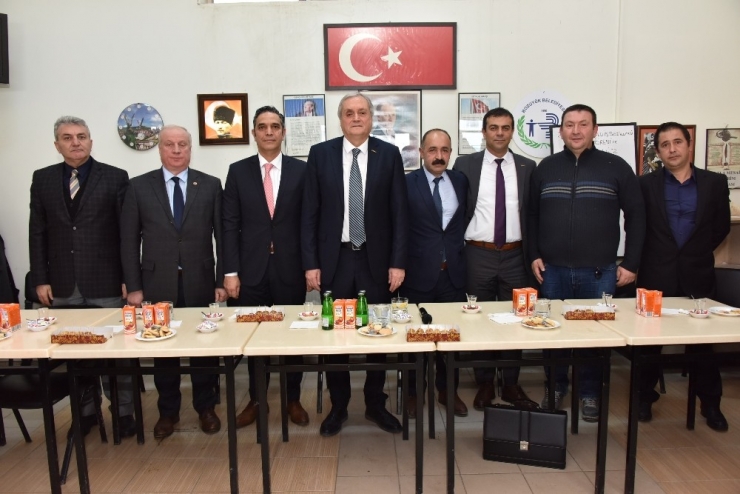 Bozüyük Belediyesi’nde Toplu İş Sözleşmesi Sevinci