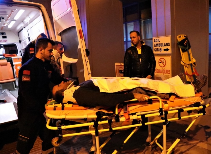 Burdur’da Trafik Kazası: 5 Yaralı