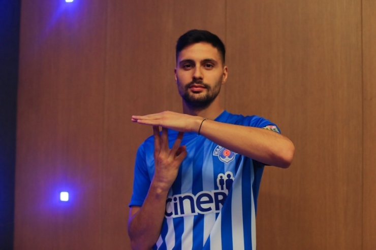 Tarkan Serbest Yeniden Kasımpaşa’da