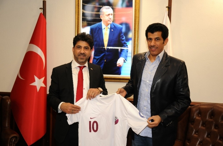 Katar Büyükelçisinden Rektör Aldemir’e Ziyaret
