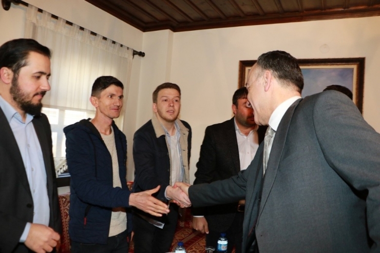 Başkan Saygılı, Basın Mensuplarıyla Kahvaltıda Buluştu