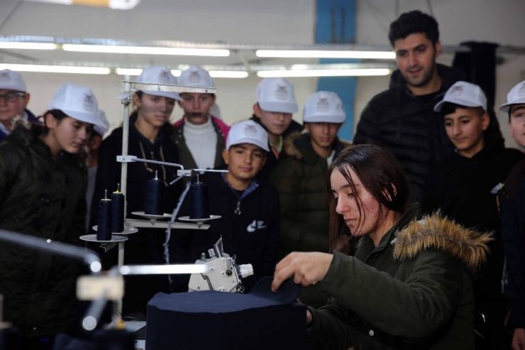 Kızıltepeli Öğrenciler Osb’deki Fabrikaları Gezdi