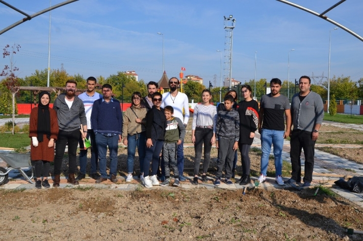 Özel Gereksinimlilere Yeni Uygulama