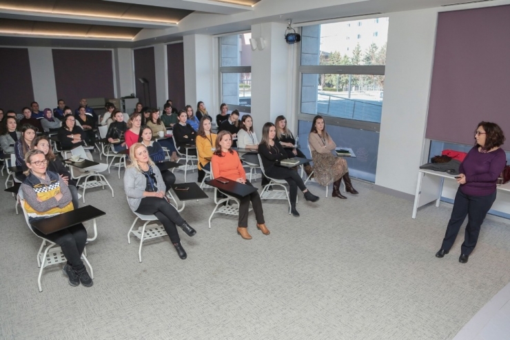 Nilüfer Belediyesi “Bebek Dostu Kurum” Olmaya Aday