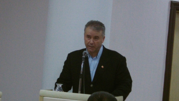 Seyhan’da Komisyon Krizi