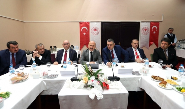 ‘Tarım Şehri Amasya’nın 2019 Yılı Çalışmaları Masaya Yatırıldı