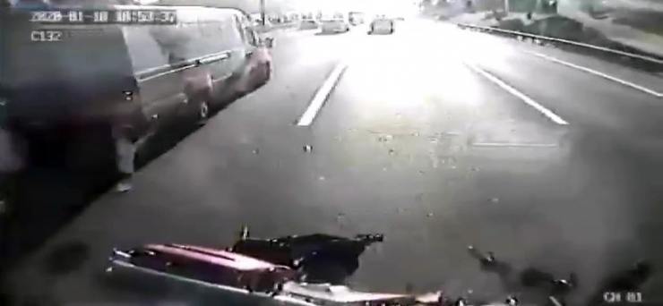 Tem Otoyolunda Feci Kaza: 2 Ölü