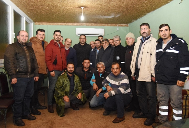 Başkan Yılmaz, Personelin Yemek Ücretlerine Yüzde 15 Zam Yaptı