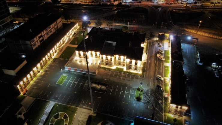 Belediye Başkanlık Binası Olarak Kullanılıyordu Roma Dönemine Ait Dev Mozaik Bulundu