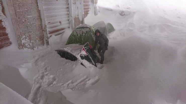Nemrut Dağı’nda Dağcılara Tipi Engeli