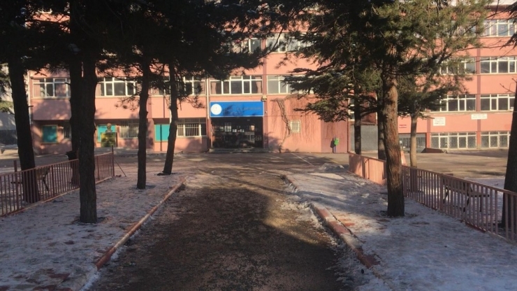 Kartopu Oynarken Vücudunda Yanıklar Oluşan Öğrencilerle İlgili Önemli Gelişme