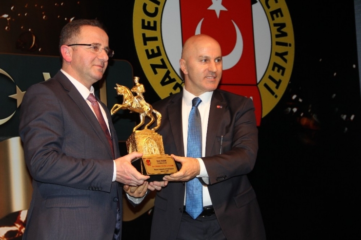 Samsun’da 100. Yıl Ödülleri