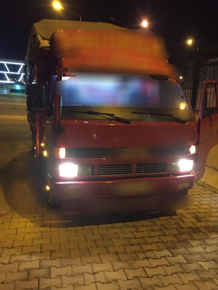 Kuşadası’nda 41 Düzensiz Göçmen Yakalandı