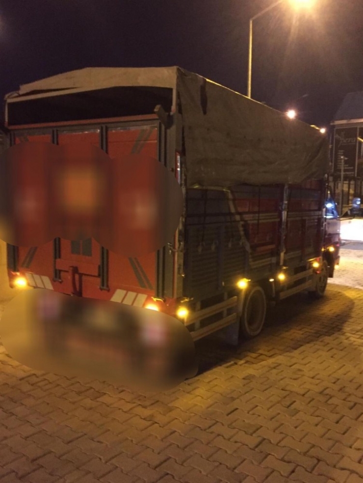 Kuşadası’nda 41 Düzensiz Göçmen Yakalandı