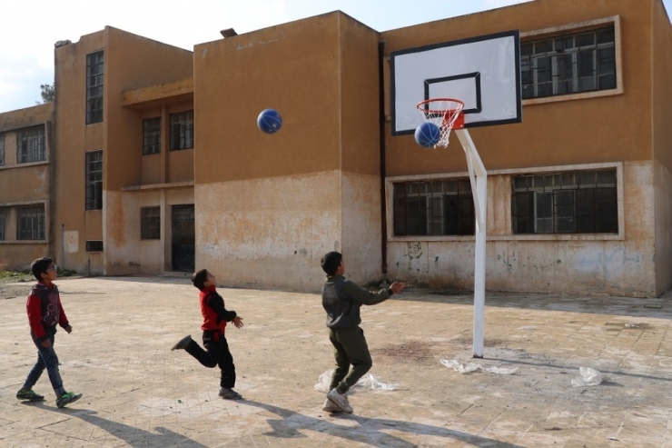 Barış Pınarı Harekatı İle Tel Abyad Ve Resulaynlı 20 Bin Öğrenci Okula Başladı