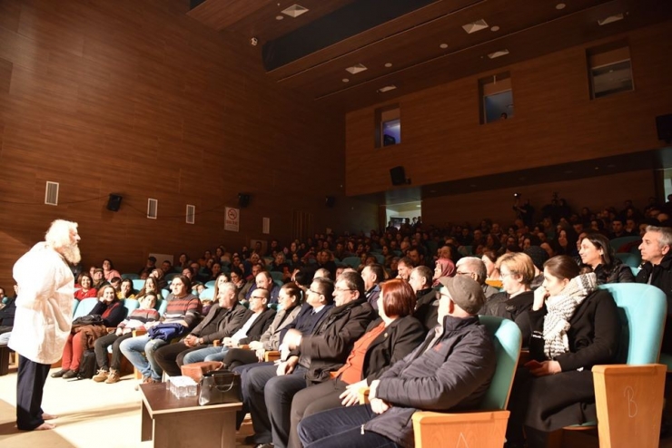 Çan Belediyesi’nden Tiyatro Etkinliği