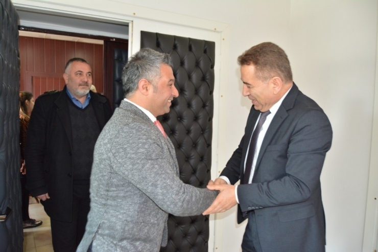 Ceyhan Gazeteciler Cemiyeti’nden Kaymakam Yılmaz’a Ziyaret